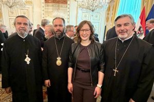 2026.04.27Viena03 2026.04.27Viena03